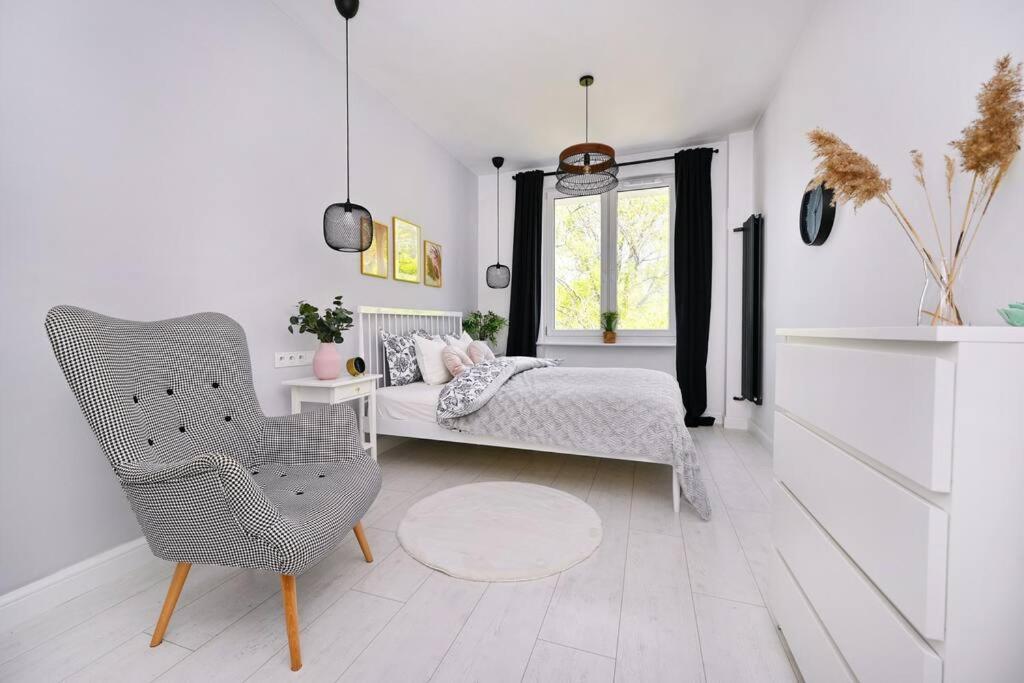 Saska Kepa -Ul. Francuska 2' Min Apartment Warsaw Luaran gambar