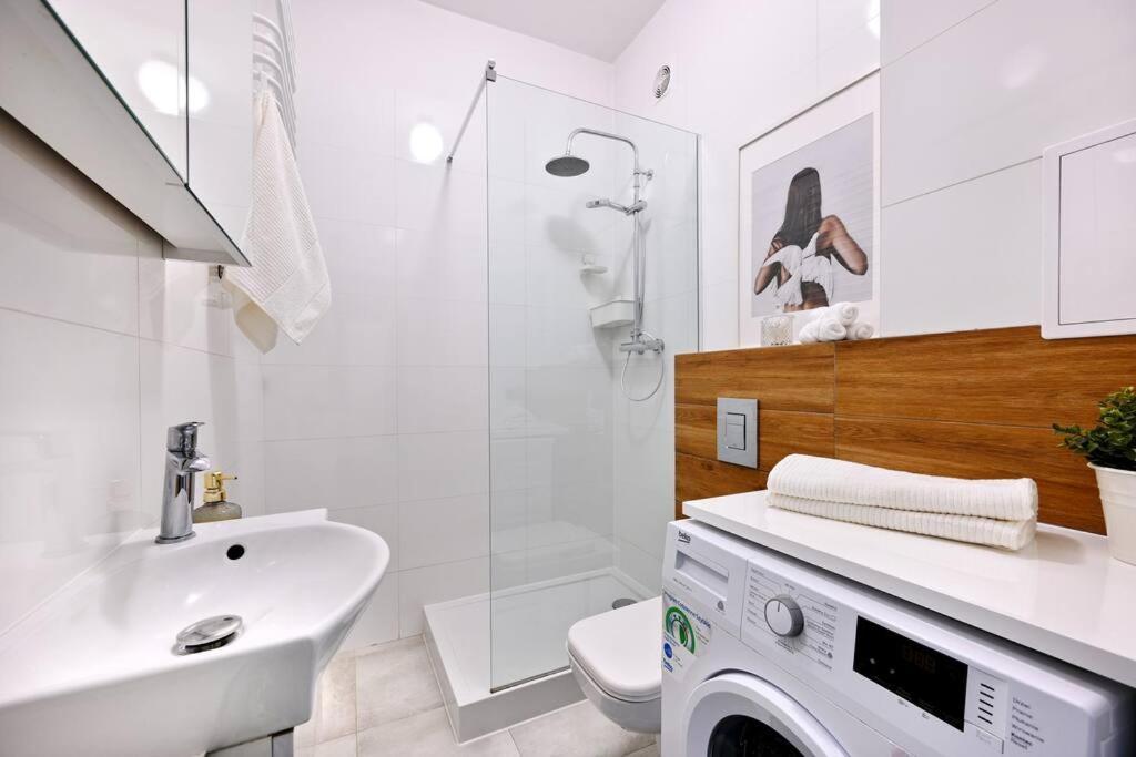 Saska Kepa -Ul. Francuska 2' Min Apartment Warsaw Luaran gambar